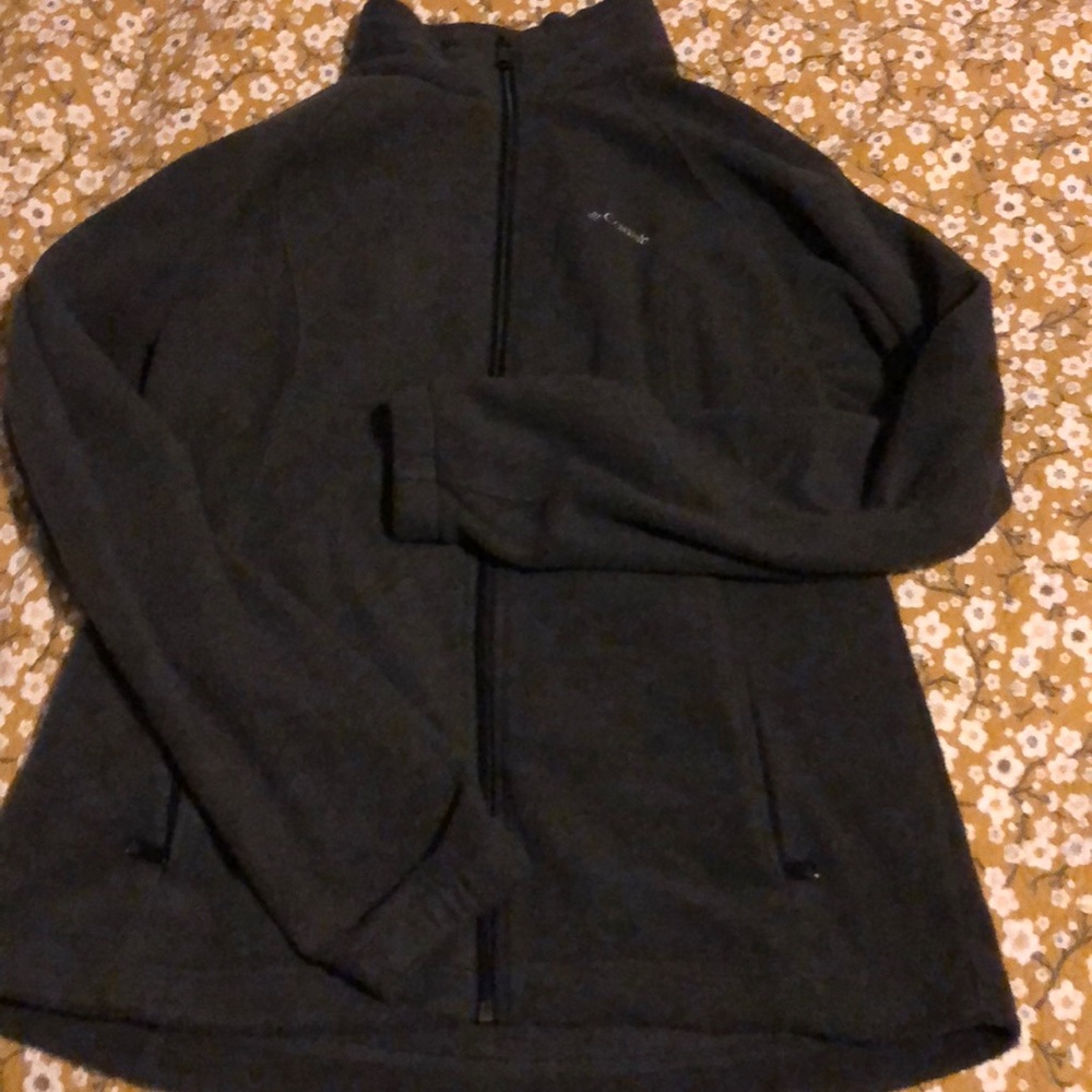 Women’s Columbia fleece zip up Size L